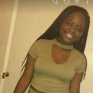 Meet your Posher, Latonya